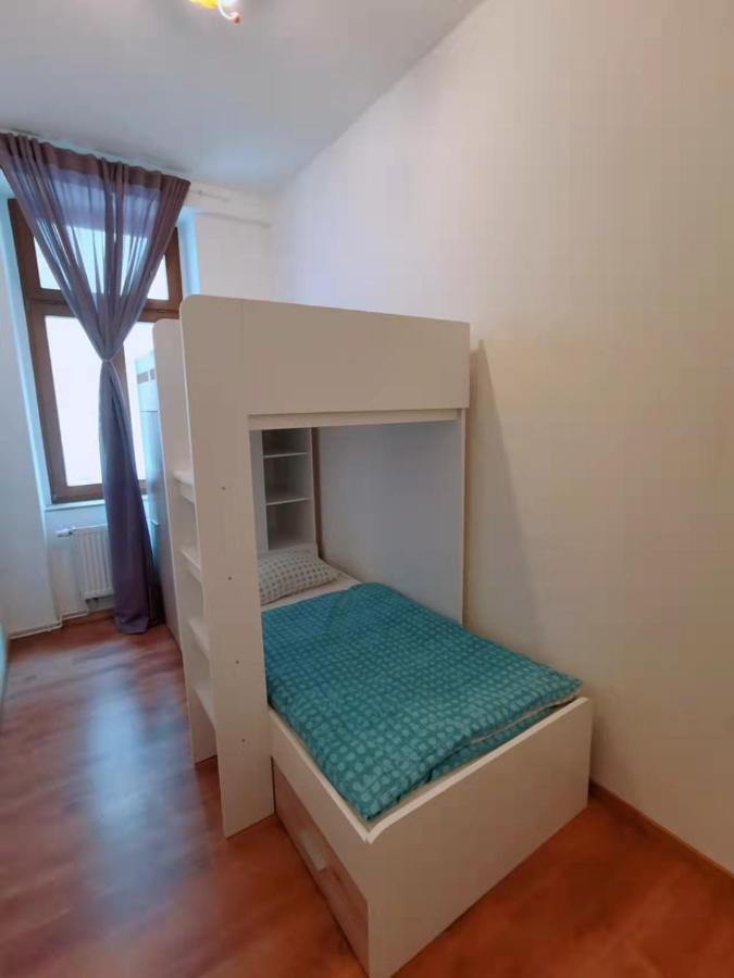 Familienfreundliches Apartment Im Zentrum Fuer Geschaeftsreisen Und Privat Дрезден Екстериор снимка